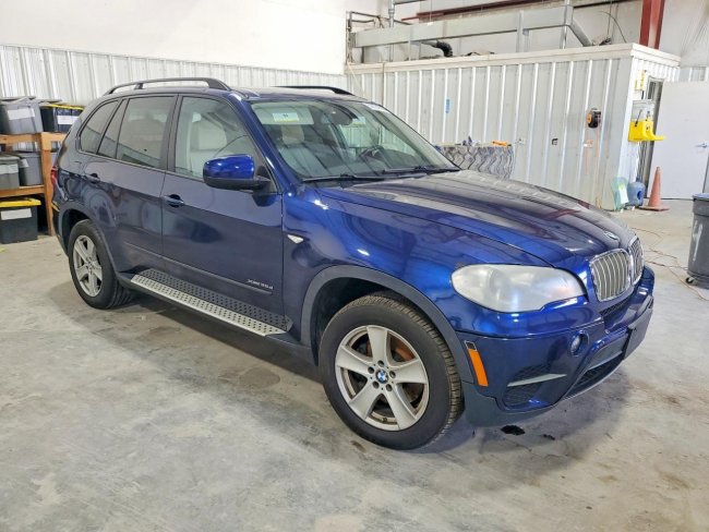Salvage 2012 Bmw X5 Xdrive35d in Blue