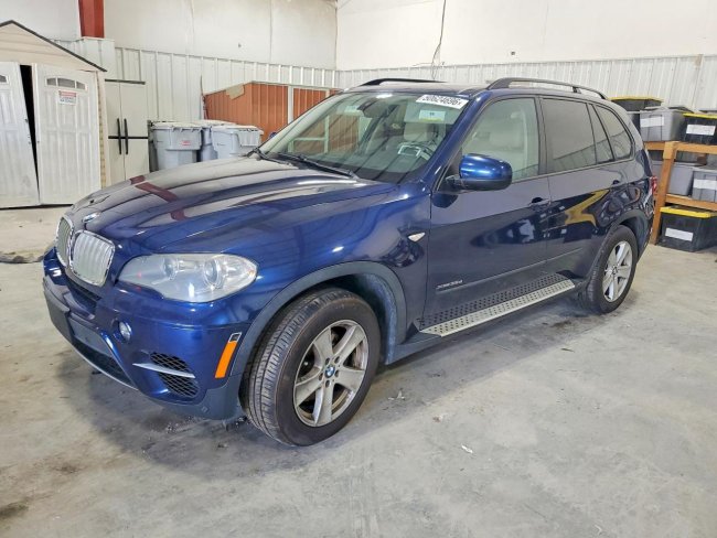 Salvage 2012 Bmw X5 Xdrive35d in Blue
