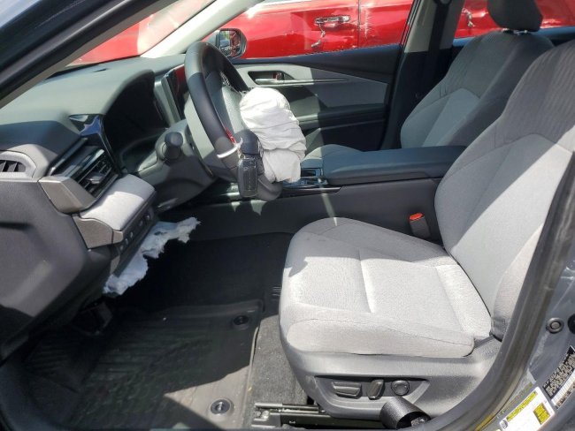 Salvage 2025 Toyota Camry Le in Gray