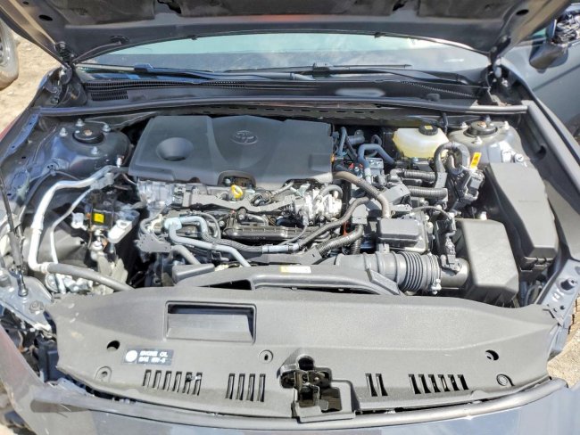 Salvage 2025 Toyota Camry Le in Gray