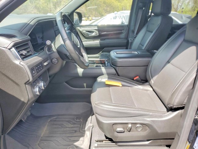 Salvage 2024 Gmc Yukon Xl Denali in Black