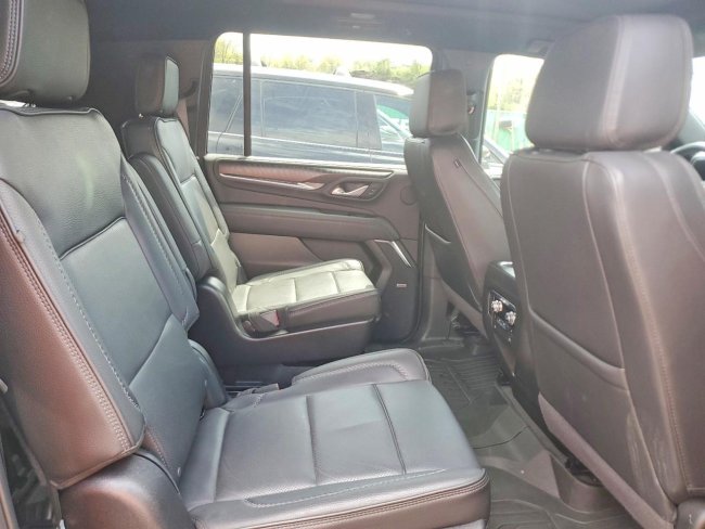 Salvage 2024 Gmc Yukon Xl Denali in Black