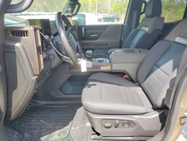 Salvage 2024 Gmc Hummer Pickup 3x in Brown