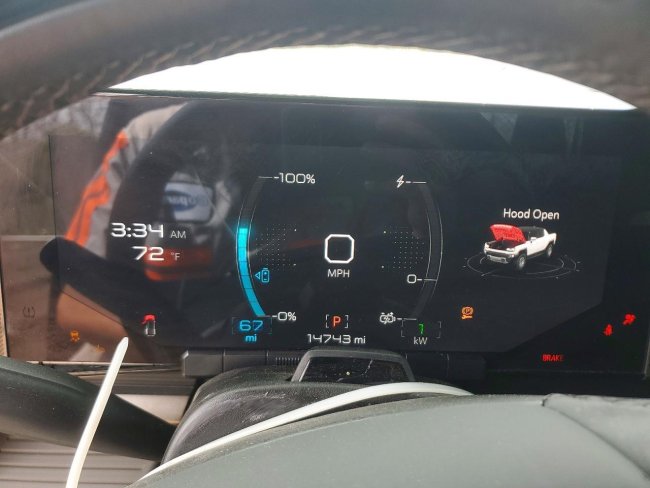 Salvage 2024 Gmc Hummer Pickup 3x in Brown