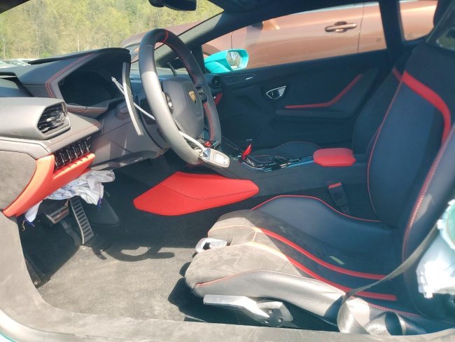 Salvage 2024 Lamborghini Huracan Tecnica in Blue