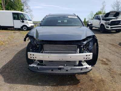 Salvage 2025 Toyota Crown Signia Xle in Blue