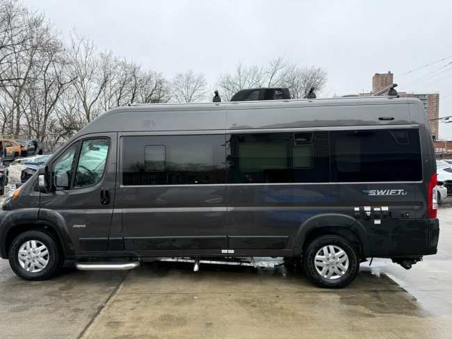 Salvage 2021 Jayco Swift Li in Gray