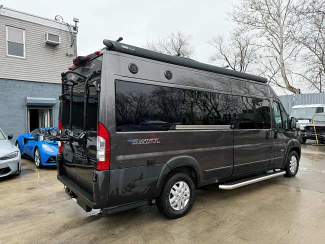 Salvage 2021 Jayco Swift Li in Gray