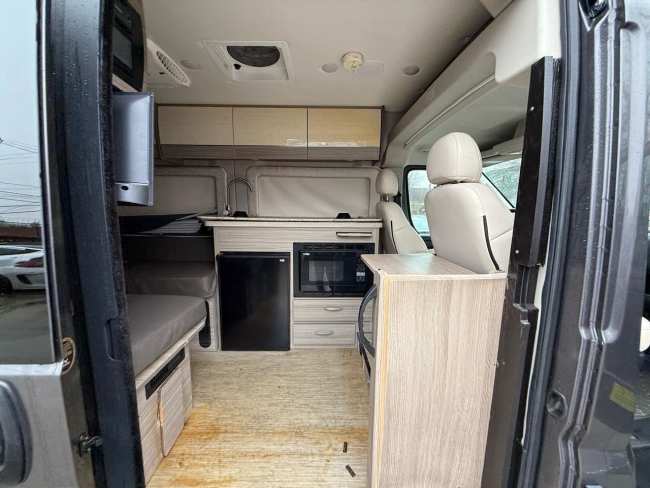 Salvage 2021 Jayco Swift Li in Gray