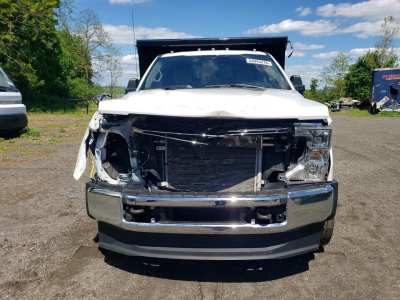 Salvage 2021 Ford F350 Dump Truck in White