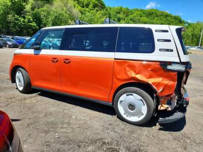 Salvage 2025 Volkswagen Id Buzz First Edition in Two Tone