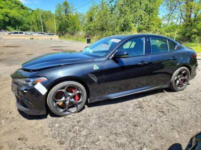 Salvage 2023 Alfa Romeo Giulia Quadrifoglio in Black