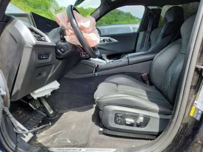 Salvage 2025 Bmw Xm  in Black