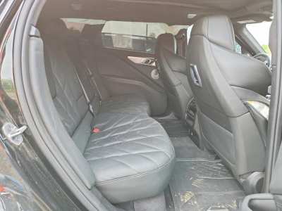 Salvage 2025 Bmw Xm  in Black