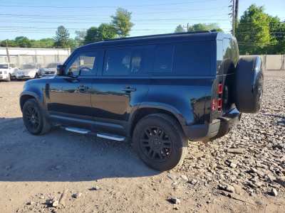 Salvage 2022 Land Rover Defender 110 Se in Black