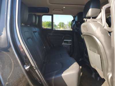 Salvage 2022 Land Rover Defender 110 Se in Black