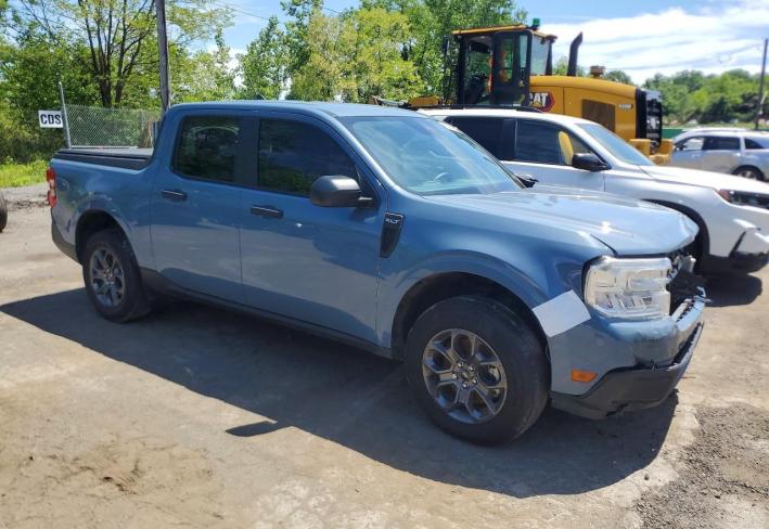 Salvage 2024 Ford Maverick Xlt in Blue