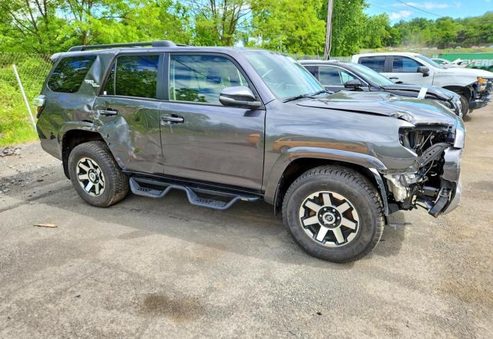 Salvage 2023 Toyota 4runner Trd Off-road Premium in Gray