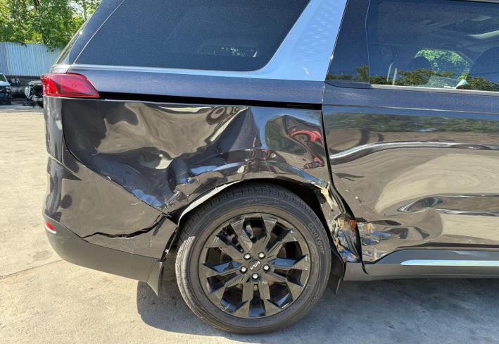 Salvage 2023 Kia Carnival Sx Prestige in Черный