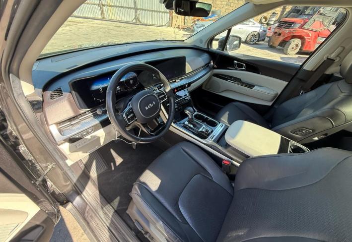 Salvage 2023 Kia Carnival Sx Prestige in Черный