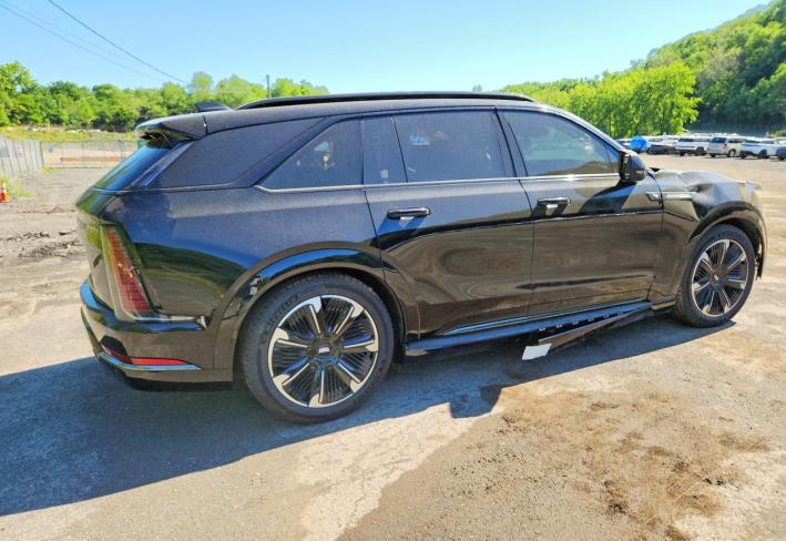 Salvage 2025 Cadillac Escalade Iq Sport-2 in Black