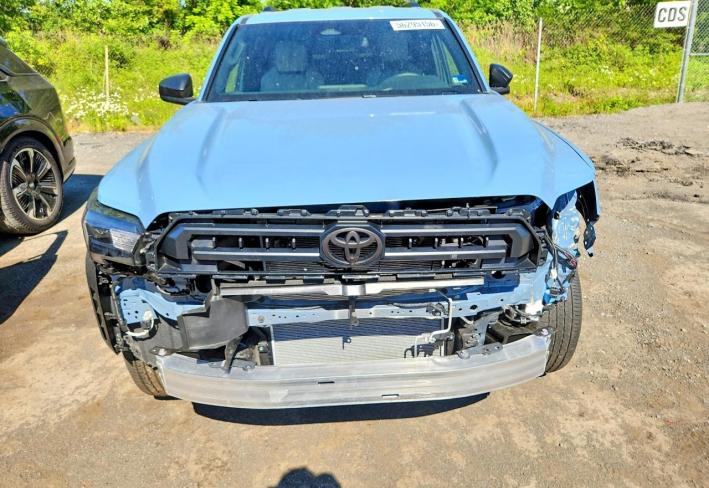 Salvage 2026 Toyota 4runner  in Blue