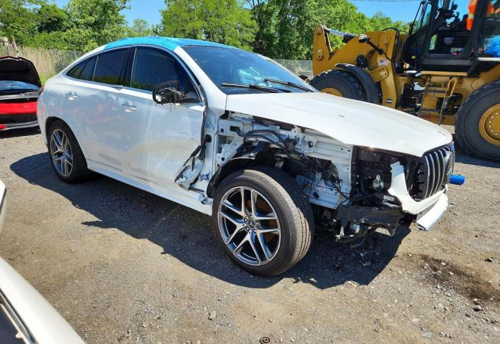 Salvage 2026 Mercedes-benz Gle Coupe Amg 53  in Белый
