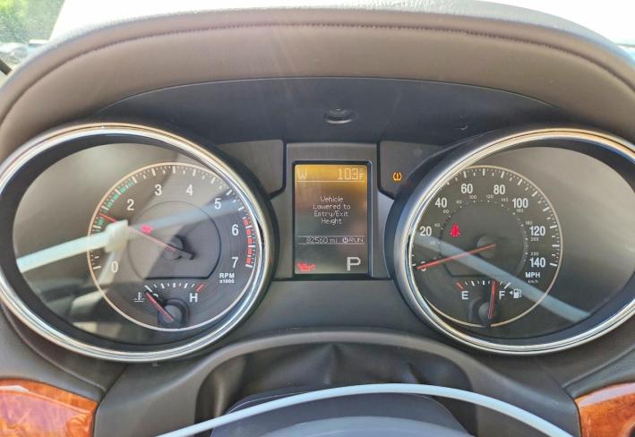 Salvage 2011 Jeep Grand Cherokee Overland in White