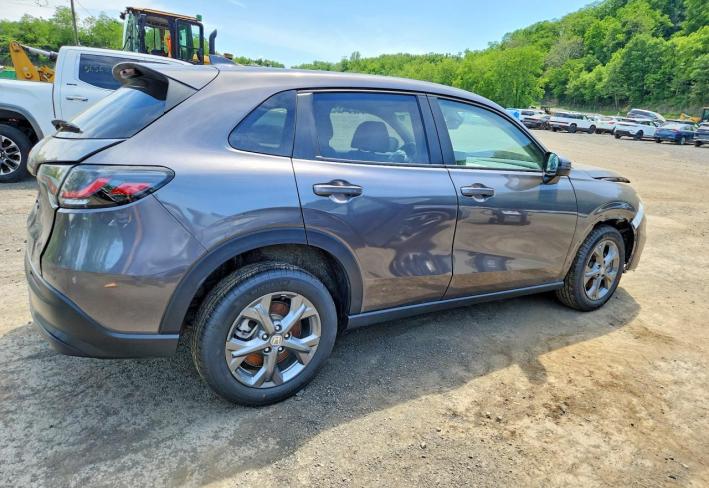 Salvage 2026 Honda Hr-v Lx in Gray