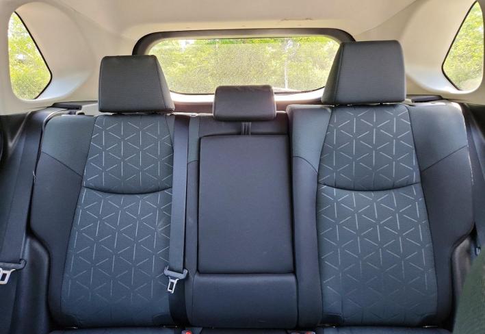 Salvage 2025 Toyota Rav4 Hybrid Xle in White