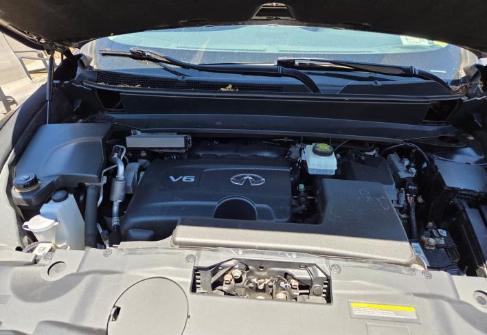 Salvage 2019 Infiniti Qx60  in Black