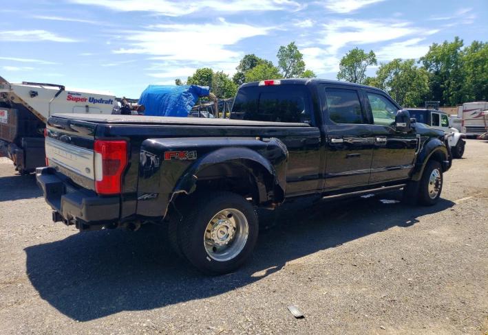 Salvage 2019 Ford F450 Limited in Black
