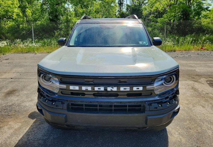 Salvage 2023 Ford Bronco Sport Outer Banks in Blue