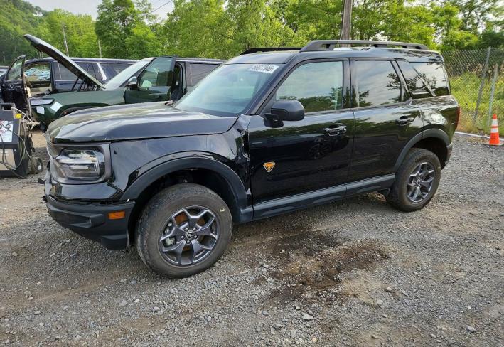 Salvage 2024 Ford Bronco Sport Badlands in Black