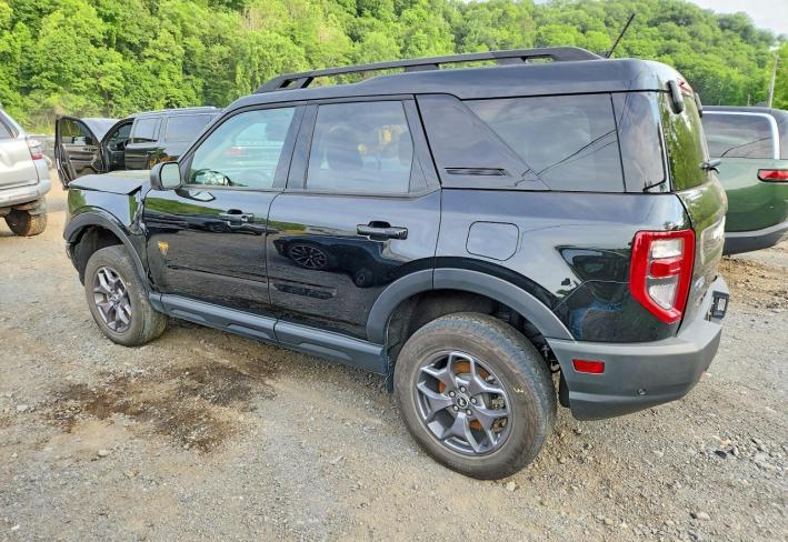 Salvage 2024 Ford Bronco Sport Badlands in Black