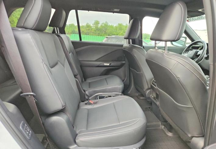 Salvage 2025 Lexus Tx 350  in White