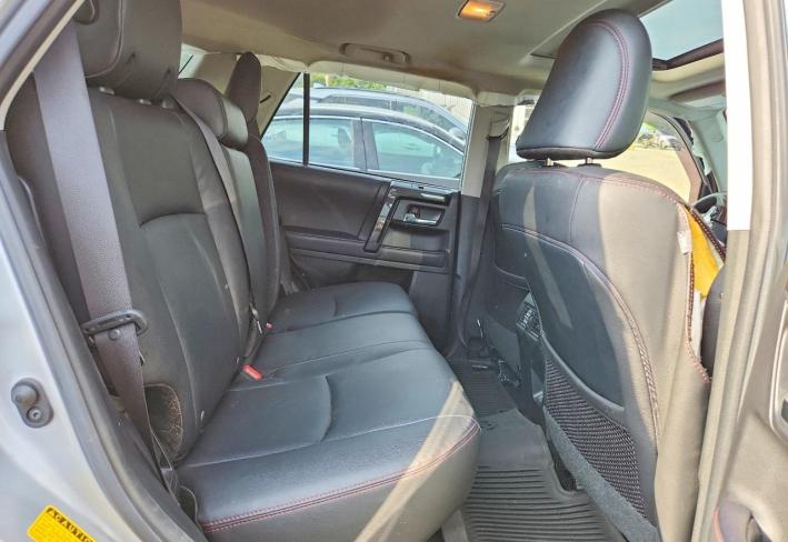 Salvage 2022 Toyota 4runner Trd Off-road Premium in Silver
