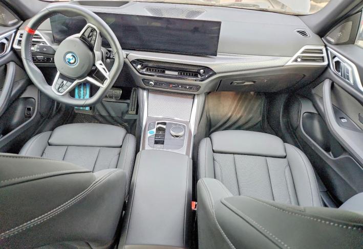 Salvage 2025 Bmw I4 M50 in Black