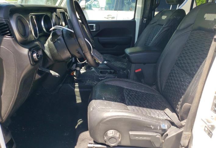 Salvage 2022 Jeep Gladiator  in White