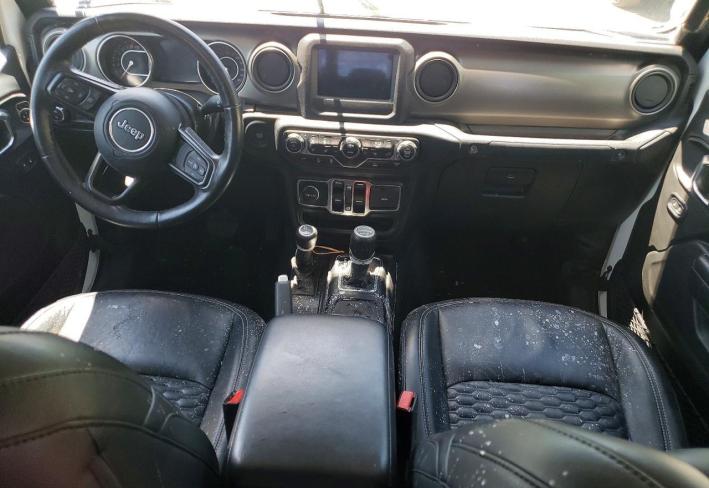 Salvage 2022 Jeep Gladiator  in White