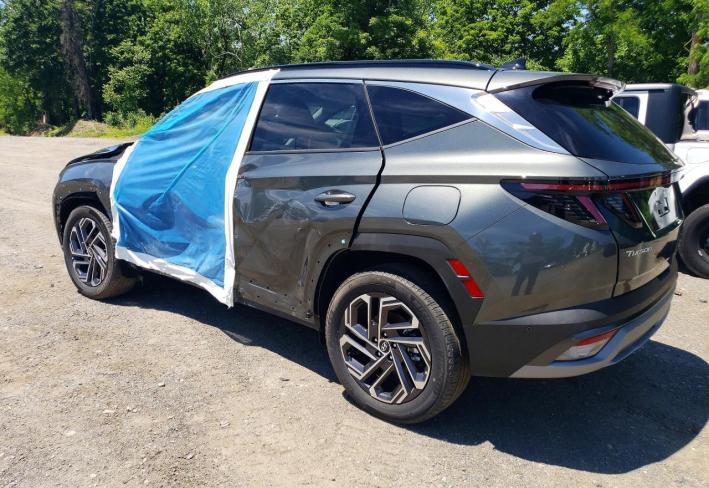 Salvage 2025 Hyundai Tucson Hybrid Limited in Gray