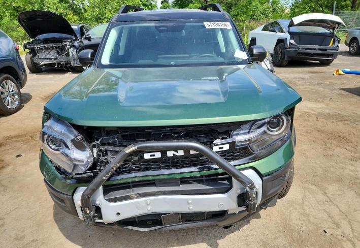 Salvage 2025 Ford Bronco Sport Outer Banks in Green