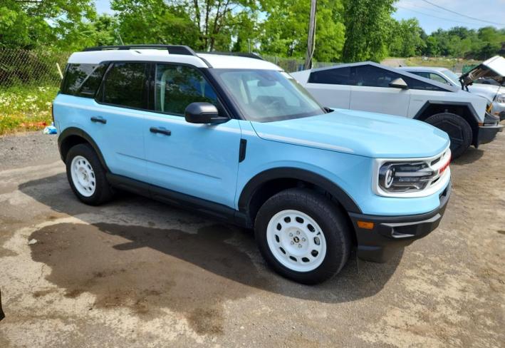 Salvage 2024 Ford Bronco Sport Heritage in Blue