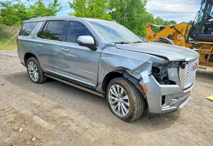 Salvage 2024 Gmc Yukon Denali in Gray