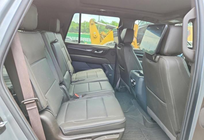 Salvage 2024 Gmc Yukon Denali in Gray