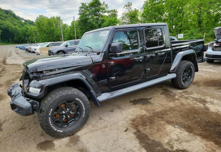 Salvage 2021 Jeep Gladiator  in Black