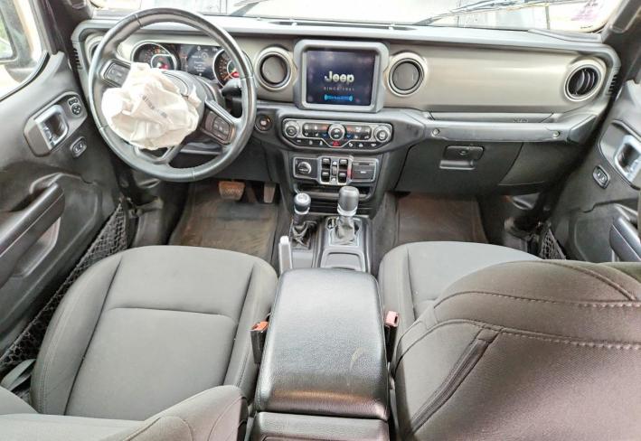 Salvage 2021 Jeep Gladiator  in Black