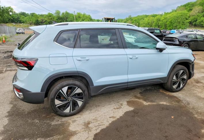 Salvage 2026 Volkswagen Taos Se in Blue