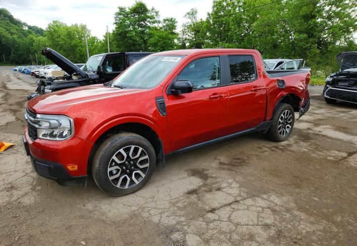 Salvage 2024 Ford Maverick Lariat in Orange