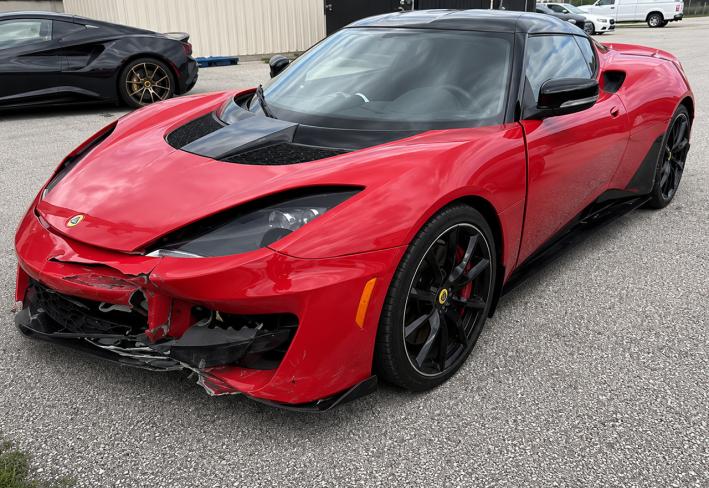 Salvage 2017 Lotus Evora 400 in Red